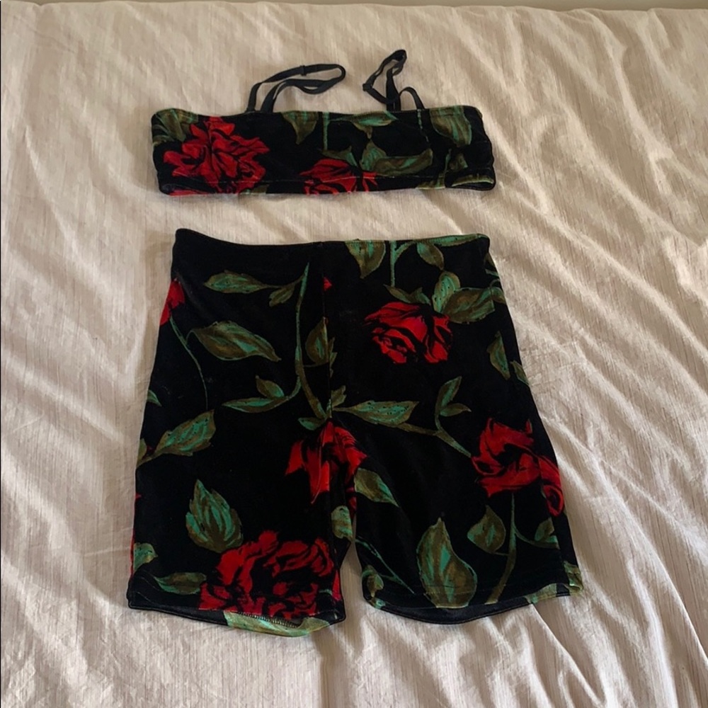 Adorable 2 piece set